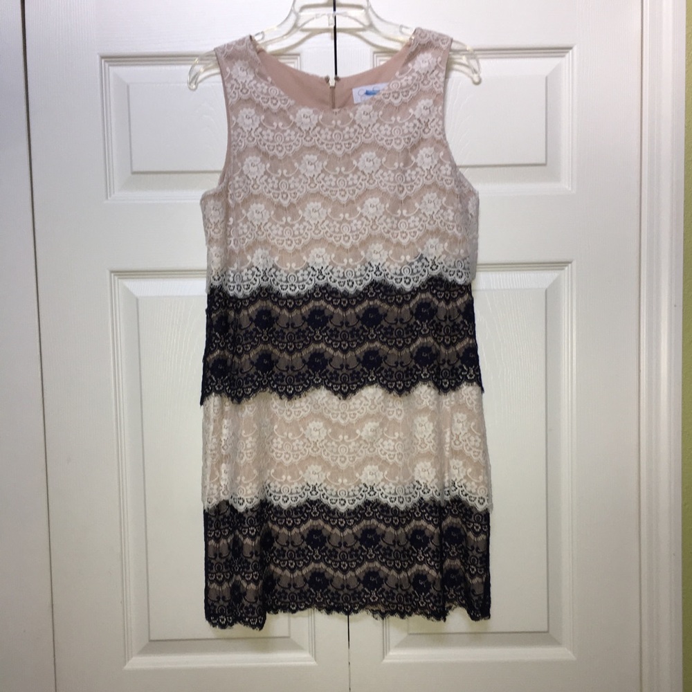 JESSICA SIMPSON-CUTE AND COMFORTABLE DRESS. - Picture 4 of 9